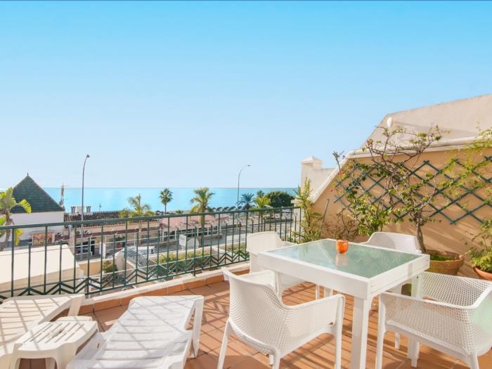 Frontline 2 bedroom apartment Burriana Beach