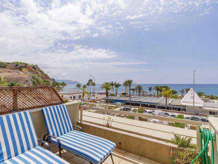 Frontline 2 bedroom apartment Burriana Beach