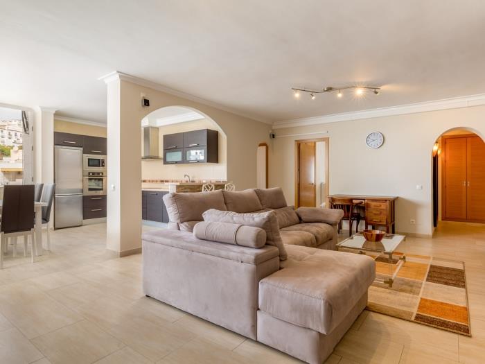 3 bedroom apartment